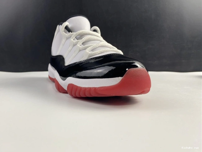 Air Retro 11 AV2187-160 Bred Jordan Low Concord 0816
